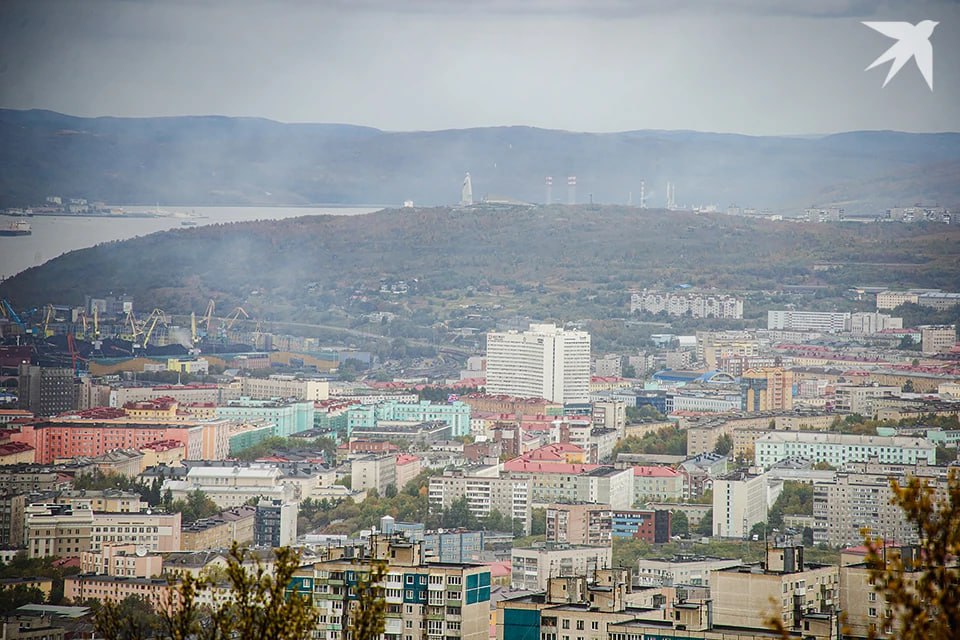 В соцсетях распространяется поддельный приказ о якобы принудительной отправке 15% работников лесного хозяйства в зону СВО. В минприроды Мурманской области опровергли эту информацию.  «Документ - фейк, не имеющий отношения к официальным структурам. Распространение подобных сообщений — элемент информационно-психологического давления, в том числе со стороны украинских спецслужб», - сообщили в министерстве.  Жителей просят не доверять неподтвержденным источникам и проверять информацию через официальные каналы.