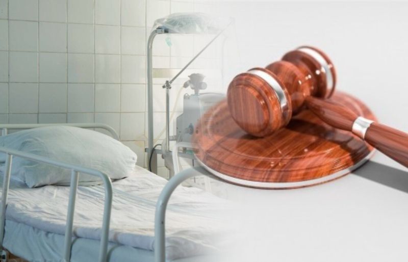 Искалеченная врачами жительница Камчатки отсудила у больницы 1 2 млн рублей Петропавловск Камчатский городской суд частично удовлетворил иск местной жительницы к медицинским учреждениям и взыскал с краевой больницы компенсацию за причинение вреда здоровью сообщили агентству КАМЧАТКА ИНФОРМ в суде В ходе проведения операции в гинекологическом отделении ГБУЗ Камчатская краевая больница им А С Лукашевского истице был пересечён правый мочеточник однако ей об этом никто не сказал после операции сообщили что операция прошла успешно сказали в суде После ухудшения состояния и сильных болей у женщины диагностировали повреждение мочеточника потребовалась экстренная операция и установка нефрастомы Позднее в урологическом отделении у пациентки также выявили внутрибольничную коронавирусную инфекцию и Читать на сайте