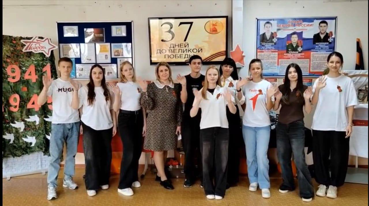 ПОБЕДА!!! Прасковейский агро-технологический техникум стали победителями во втором сезоне конкурса лучших проектов для детей и молодежи. Более 20 тысяч первичных отделений со всей страны приняли участие, из которых две тысячи стали победителями и обладателями денежного приза. Среди 78 призеров Ставрополья, 53 получат денежное вознаграждение. В их числе — Прасковейский агро-технологический техникум. Первичное отделение «Движения Первых» учреждения удостоено сертификата на 200 тысяч рублей. Это вторая победа первички техникума. Призерами конкурса от Прикумья стали команды: Буденновского политехнического колледжа и школы №7 села Стародубского. #МолодежьПрикумья #ДвижениеПревых #БуденновскийОкруг #СтавропольскийКрай #ПрикумьеВозможностей