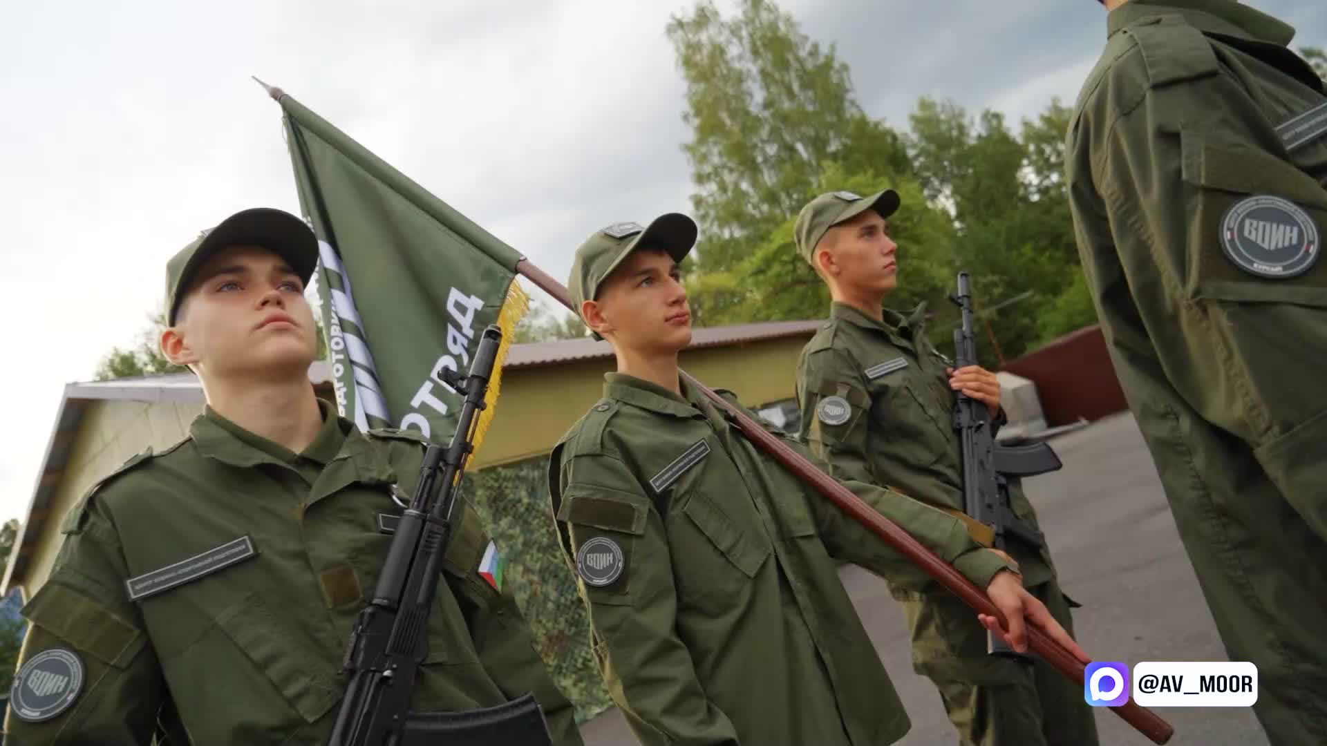 Губернатор Валерий Лимаренко поздравил центр 'Воин' с трехлетием