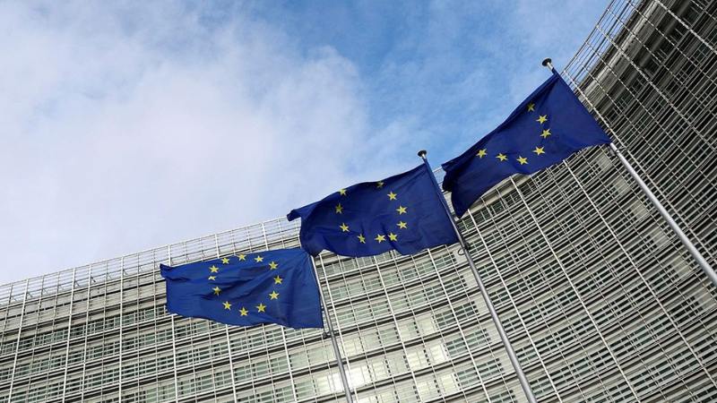 Норвегия и Исландия обсуждают вступление в ЕС Введенные президентом США Дональдом Трампом торговые пошлины и его угрозы присоединить Гренландию побудили Норвегию и Исландию задуматься о вхождении в Европейский союз. Об этом пишет французская газета Le Figaro, передает tass.ru.