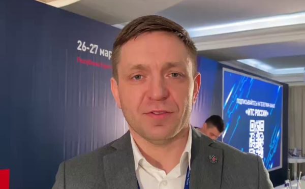 Задержание министра транспорта Бурятии Александра Гоге прокомментировал зампред правительства Вячеслав Сухоруков. Он подчеркнул, что правительство Бурятии взаимодействовало с правоохранительными органами по данному делу: «Мы его задержания – ред. ждали, мы взаимодействовали, но оперативно-розыскная деятельность и следственная деятельность – это та работа, которая требует тишины. И, соответственно, говорить о том, как это всё готовится, как происходит, как анализируются материалы, как по крупицам собираются доказательства, это не нужно»