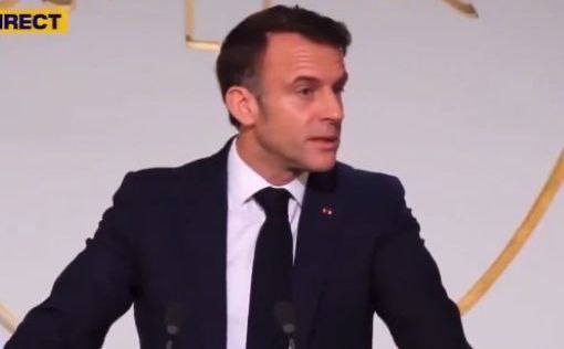 Макрон не собирается "отказываться от Газы" Президент Франции Эммануэль Макрон вновь обрушился с критикой на Израиль из-за войны с ХАМАС в Газе на фоне обостряющейся словесной войны между Иерусалимом и Парижем. "Если мы откажемся от Газы, если мы посчитаем, что Израилю предоставлена свобода действий, даже если мы осудим террористические атаки, мы уничтожим свой авторитет", — заявил Макрон на главном оборонном форуме в Сингапуре, добавив: "Именно поэтому мы отвергаем двойные стандарты". ________________________ Хотите знать больше? : Mignews
