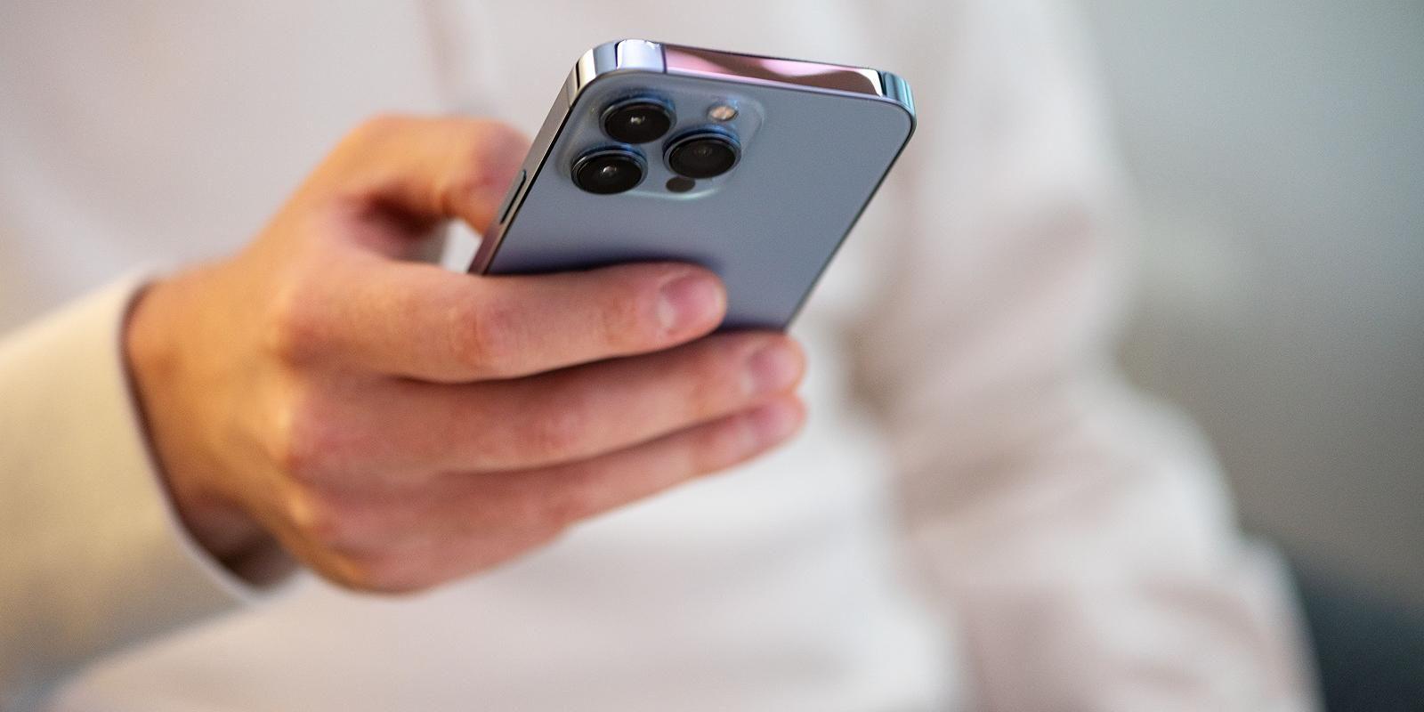 Голосования Активного гражданина стали доступны в мессенджере MAX Благодаря этому участвовать в жизни города теперь еще удобнее Чтобы открыть подборку опросов нужно запустить мини приложение проекта и авторизоваться с помощью аккаунта на портале mos ru После этого пользователям предложат список голосований в которых они еще не успели принять участие