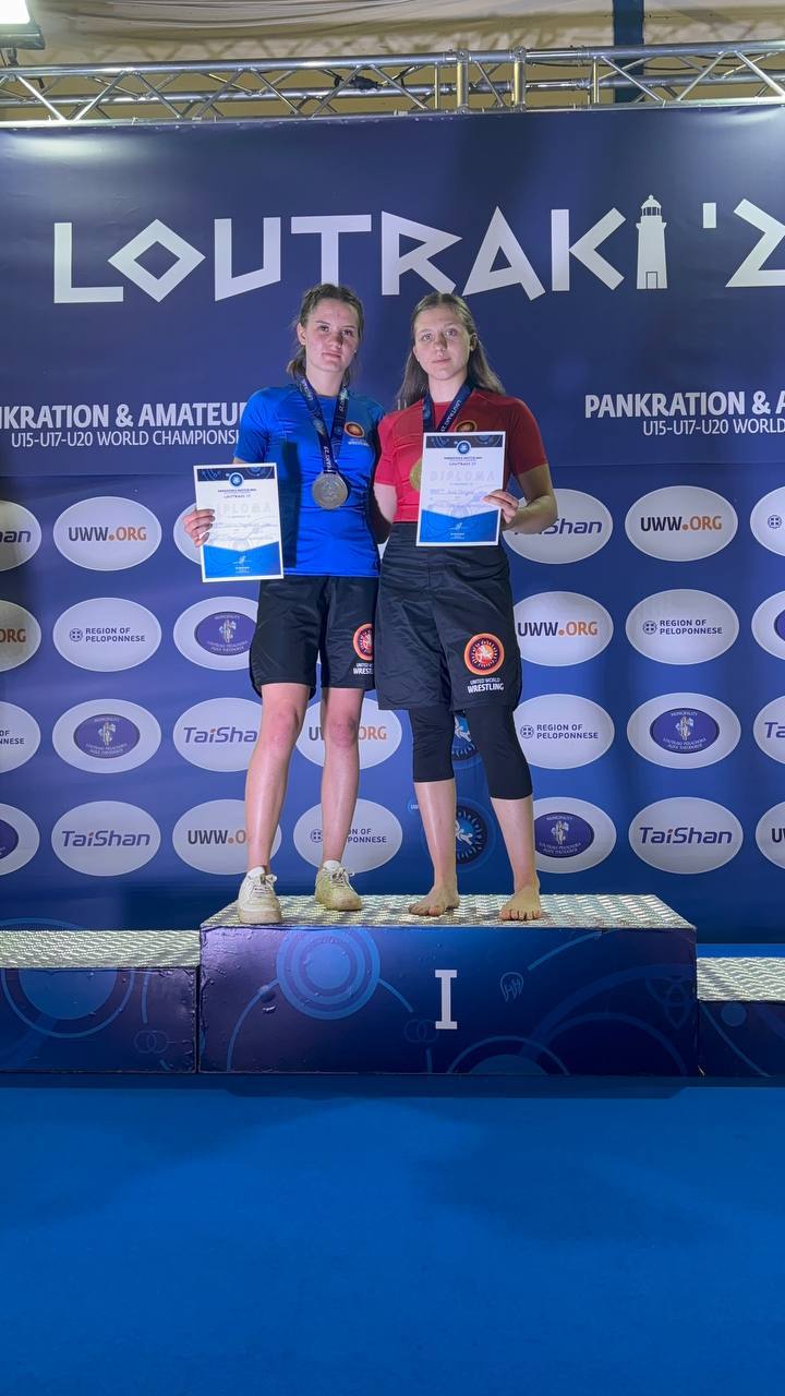 Наша забайкальская спортсменка стала серебряным призёром первенства мира по панкратиону Валерия Пьянникова была единственной кто представил край на турнире мирового уровня в Греции И среди участников из 15 стран завоевала своё место на пьедестале Поздравляю Валерию и её тренера Вячеслава Сороканюка Мой канал в МАХ