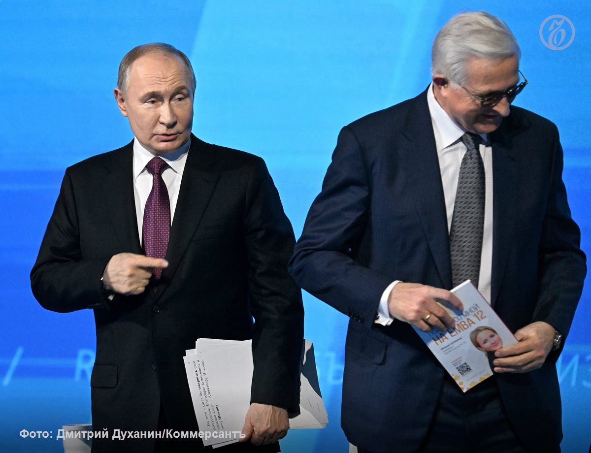 Во время встречи представителей бизнеса с президентом Владимиром Путиным глава Российского союза промышленников и предпринимателей Александр Шохин передал ему письмо с предложением бюро РСПП по поводу нерешенных вопросов приватизации собственности Об этом он рассказал специальному корреспонденту Ъ Андрею Колесникову Сейчас в правительстве есть законопроект который почти устраивает РСПП рассказал господин Шохин По его словам в проекте есть две поправки которые организация одобряет однако нет третьей на которой она настаивает РСПП важно наличие статьи о том что нарушение нематериальных прав и свобод граждан не может быть основанием для рассмотрения споров о признании сделок приватизации ничтожными и недействительными сообщил Александр Шохин Ъузнал