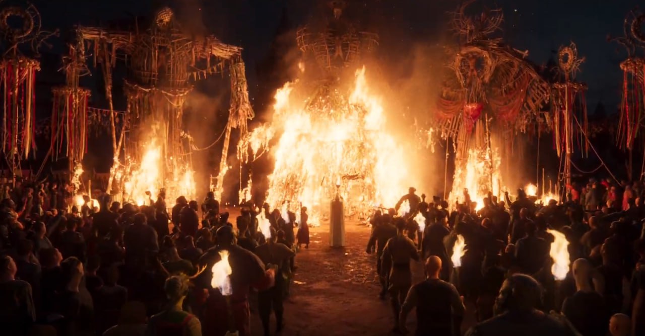 Larian поделилась деталями новой Divinity ждём масштабный шедевр Игра станет ещё более вариативной и глубокой чем BG3 будет больше свободы действий а значит и последствий Значительно расширится кастомизация персонажей а систему прогрессии и внутриигровую экономику полностью переработают События развернутся через 100 лет после Divinity Original Sin 2 Над проектом уже работает более 500 человек это больше чем команда Baldur s Gate 3 на финальном этапе разработки Также студия отдельно подчеркнула что не использует ИИ для создания артов и текстов