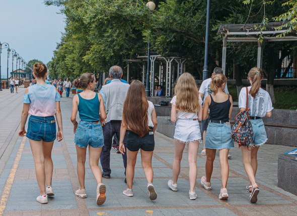 Родители заплатят за слова детей: семьи хотят штрафовать за мат подростков Такая практика уже действует в Казахстане, ее считают полезной и для России Читать подробнее на сайте...