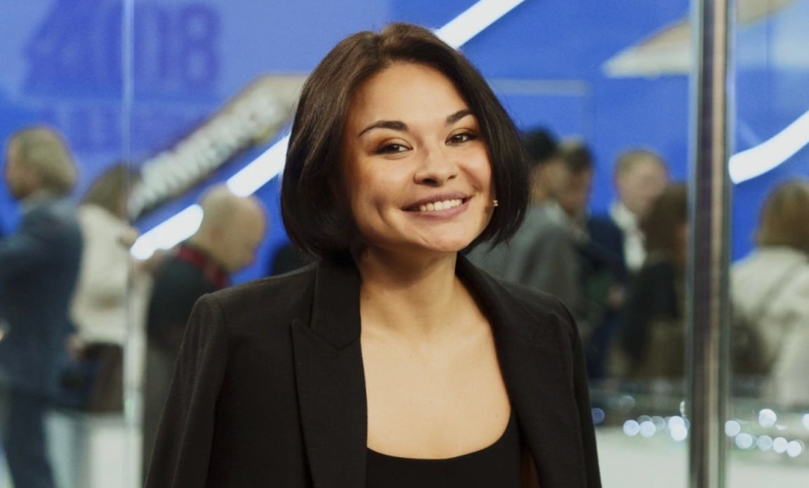 Ксения Шойгу возглавила Фонд развития инновационного научно технологического центра Долина Менделеева который занимается в том числе экспертным и технологическим обеспечением деятельности Ангаро Енисейского кластера цветных редких и редкоземельных металлов Об этом свидетельствует распоряжение правительства Согласовать назначение Шойгу Ксении Сергеевны на должность генерального директора Фонда развития инновационного научно технологического центра Долина Менделеева и освобождение от указанной должности Масленникова Александра Владимировича Фото пресс служба Фонда развития инновационного научно технологического центра Долина Менделеева РБК в Telegram и MAX