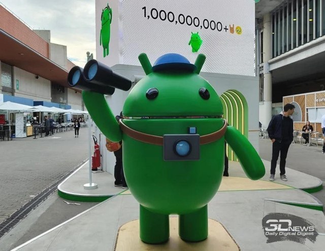 Android-приложения получат доступ к ИИ-модели Gemini Nano, которая работает прямо на смартфоне Быстрое развитие генеративного искусственного интеллекта радикально изменило продукты технологических гигантов. Большинство новых функций обрабатываются на удалённых серверах, поскольку мобильные устройства располагают весьма ограниченными вычислительными ресурсами. Однако Google готова предоставить разработчикам возможность обращаться и к локальному ИИ — то есть работающему прямо на устройстве. Google без громких анонсов опубликовала документацию о новых расширенных возможностях ИИ, которыми могут воспользоваться разработчики: в обновлённом ML Kit SDK появилась поддержка API для функций генеративного ИИ на основе локальной языковой модели Gemini Nano.
