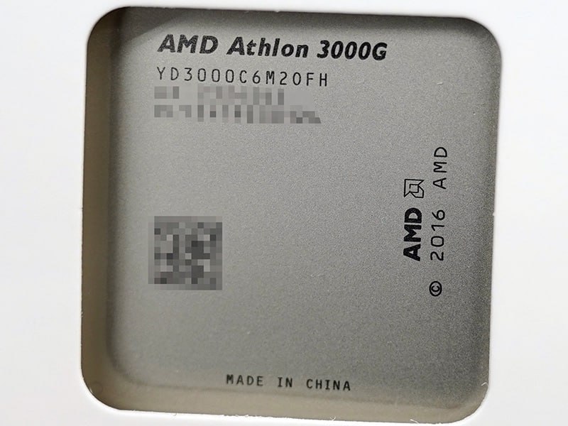 AMD вернула Athlon 3000G Компания перевыпустила Athlon 3000G в новой упаковке и с другим кулером  Характеристики 2 ядра 4 потока Zen Dali 3 5 ГГц 4 МБ L3 TDP 35 Вт Встроенная Vega 3 3 CU 1 1 ГГц DDR4 2667 техпроцесс 14 нм Сокет AM4 не работает с B550 и A520 Цена 40 Я не знаю как это комментировать чесна я вахуе       Заказать сборку ПК в InterPC Участвуй в розыгрыше 3 х ИГРОВЫХ ПК Наши каналы Аmd