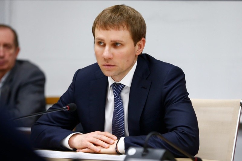 Врио министра курортов Краснодарского края Михаил Зарицкий уходит по собственному желанию Причины отставки и имя нового главы пока не известны Зарицкий возглавил министерство в июне 2022 года а до этого был и о мэра Горячего Ключа после увольнения Александра Кильганкина в 2021 году и работал первым заместителем главы муниципалитета Кубанские Новости Мы в MAX