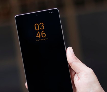 Тарун Ватс показал настройки уникальной функции Privacy Display у Samsung Galaxy S26 Ultra Одной из главных новых фишек флагмана Samsung Galaxy S26 Ultra станет функция конфиденциальности которая будет скрывать содержимое экрана от любопытных взглядов посторонних людей Инсайдер Тарун Ватс опубликовал скриншоты где можно увидеть какие настройки будут доступны пользователям