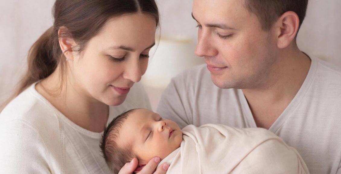 На Камчатке в День матери торжественно зарегистрируют новорожденных Семьи Камчатского края в которых дети родились в последние дни ноября 2025 года получат возможность торжественно зарегистрировать их в День матери Нажмите для подробностей kam24 ru news main 20251130 123187 html utm source telegram utm medium messenger