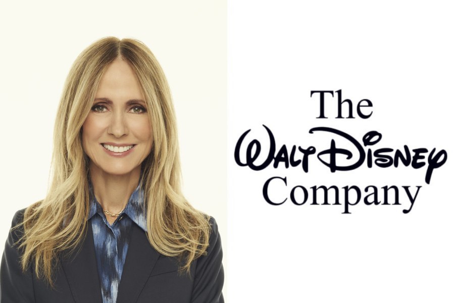Креативным директором и президентом Disney назначат Дану Уолден Сейчас она занимает должность сопредседателя Disney Entertainment и руководит основным бизнес сегментом компании в который входят киностудии телевизионные подразделения стриминговые сервисы и прочее Уолден будет напрямую подчиняться Джошу Д Амаро который станет новым главой Disney В новую должность Дана вступит с 18 марта Фото The Walt Disney Company Кинопоиск Новости