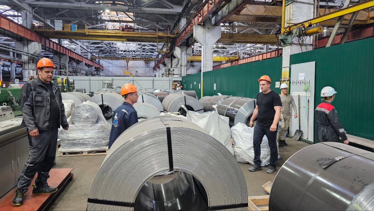 Индекс промышленного производства в Нижегородской области за январь октябрь 2025 года составил 99 9 Индекс производства обрабатывающих видов деятельности 100 2 Самый высокий рост по отраслям показало производство металлических изделий на 35 8