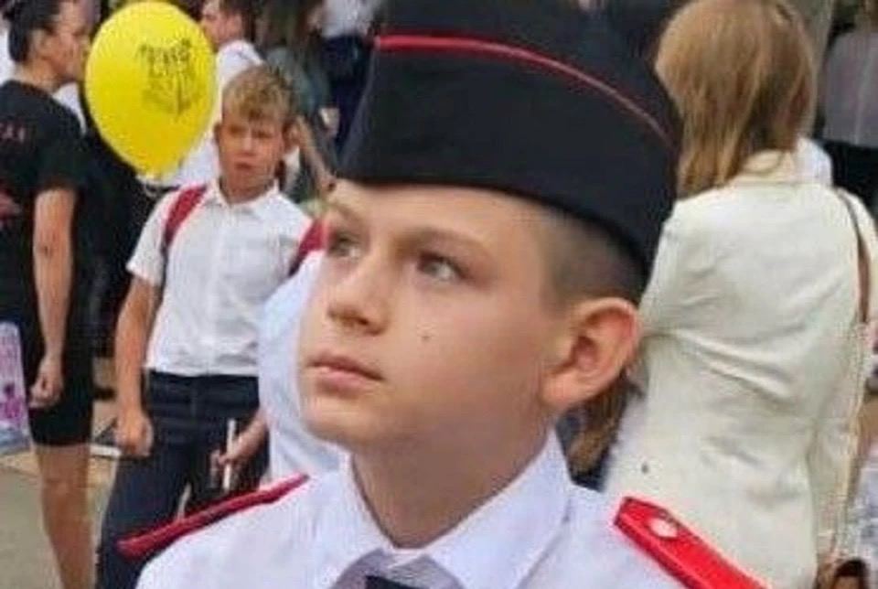 Ушел с рюкзаком и пропал В Краснодаре ищут 12 летнего школьника Егор утром вышел в школу и не дошел В классе 17 его так и не дождались По словам одноклассников мальчика видели с другим подростком Того тоже нет дома родители не отвечают Полиция и волонтеры ищут обоих Проверяют район и все возможные маршруты kp kuban