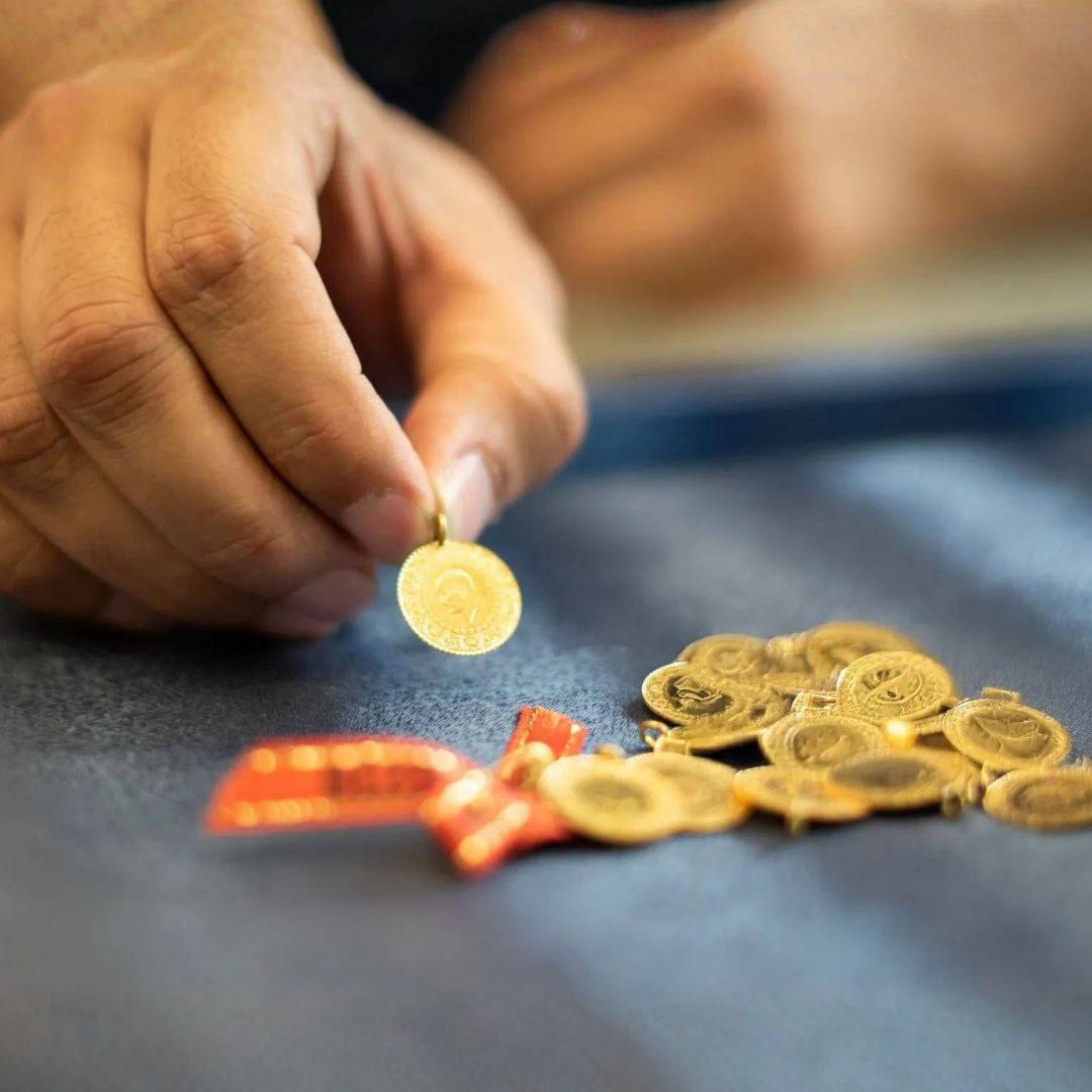 Цена грамма золота установила новый рекорд превысив 5 927 турецких лир