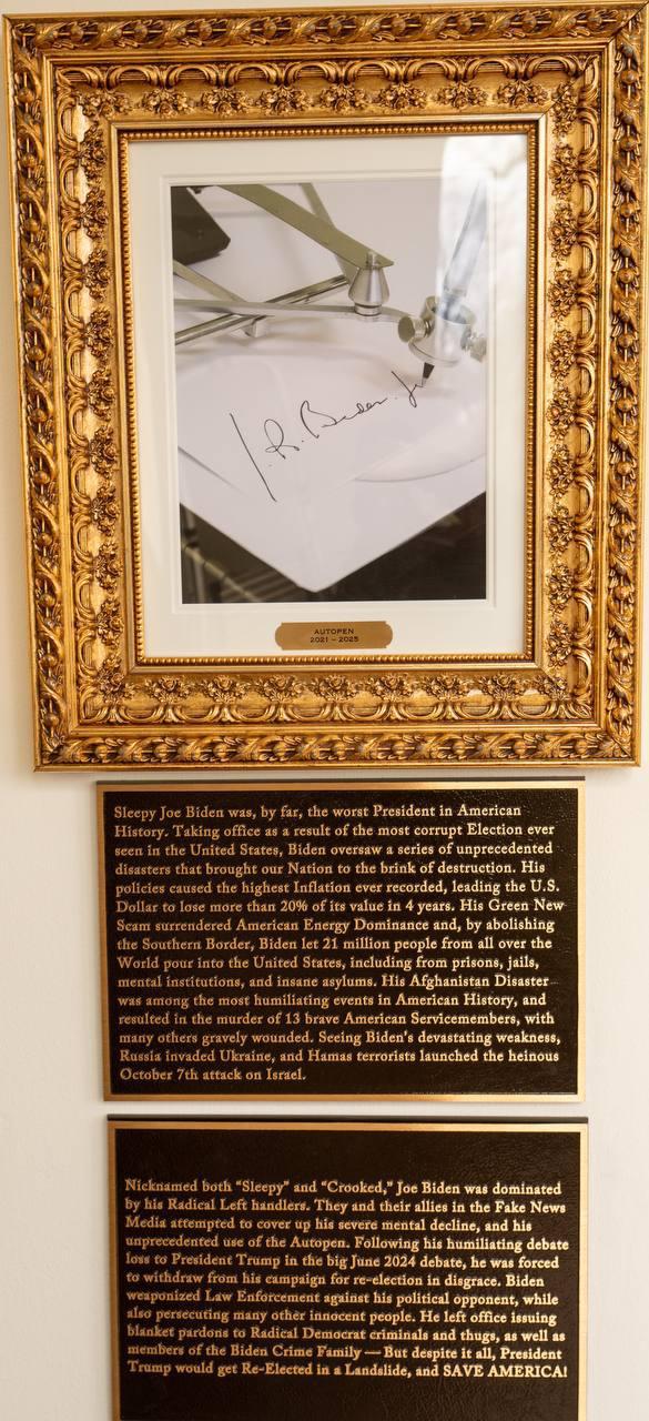 Под портретами президентов США представленных на Аллее славы у Овального кабинета Белый дом установил таблички с пояснениями На каждой из них упоминается Трамп