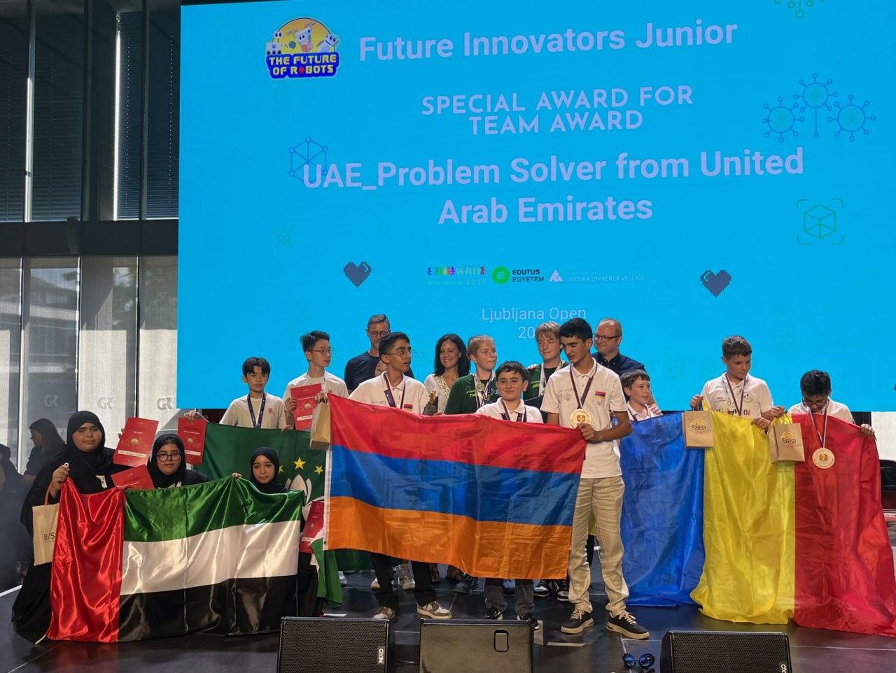 Армения стала победителем Всемирной олимпиады роботов World Robot Olympiad в Словении Армению представляли молодые инженеры лаборатории Армат из села Айгут и 131 ой школы Еревана t me economyofarmenia