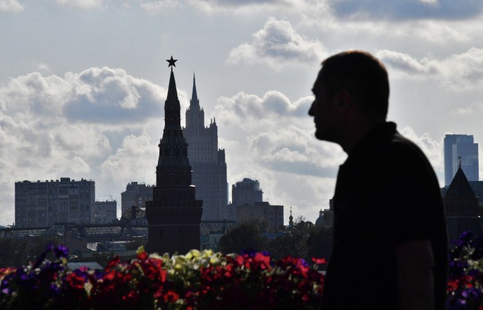 Численность населения Москвы достигла 13,3 млн человек Москва остается одним из немногих регионов страны, где сохраняется естественный прирост населения +4,8 тыс. человек в 2024 г. , говорится в сообщении пресс-службы мэра и правительства столицы. Фото: Наталья Селиверстова/РИА Новости