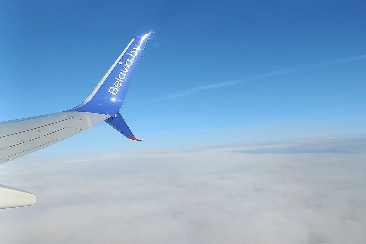 Belavia возобновила рейсы в Дагестан До начала июня полеты будут выполнять раз в неделю по субботам Со 2 июня добавят рейсы по вторникам Стоимость билета из Минска в Махачкалу и обратно составит от 728 рублей  Подробнее