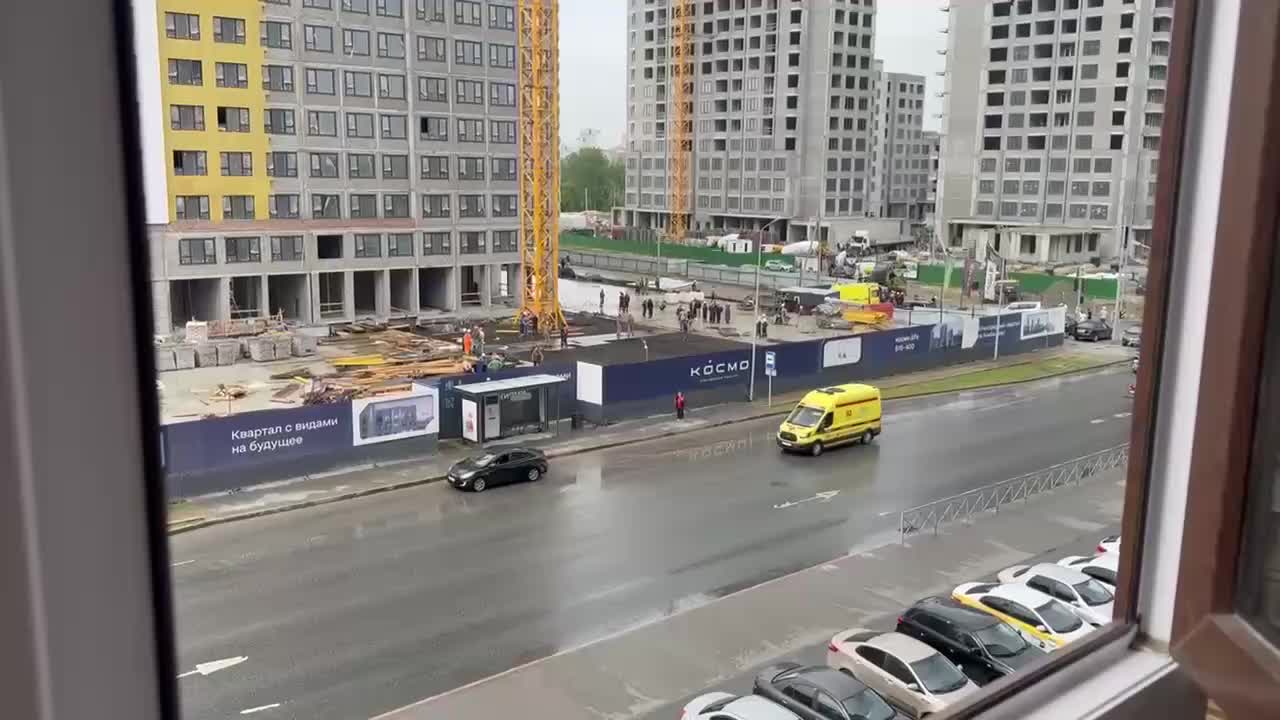 Трагедия на стройплощадке в Тюмени: двое рабочих погибли, трое пострадали
