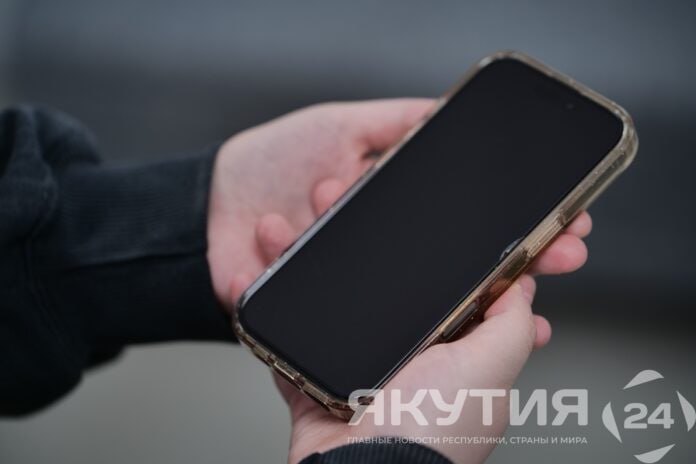 МВД России Жертвами аферистов чаще становятся пожилые и маломобильные люди Чаще всего жертвами мошенников которые представляются социальными работниками становятся пожилые люди и граждане с ограниченными возможностями здоровья Подробнее читайте по ссылке Фото Семен Аммосов Якутия 24 yk24 ru в MAX Telegram ВК VK Видео