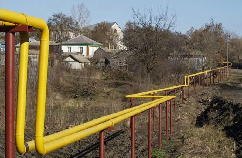 В прошлом году в Кузбассе подключили к газовым сетям 2 7 тыс частных домохозяйств Протяженность газовых сетей в регионе увеличилась на 280 км что стало рекордным показателем Построенные сети дают возможность подключить еще 8 2 тыс домохозяйств а уровень газификации в регионе вырос до 10 4 На завершающем этапе находится проект газификации Прокопьевска Детальнее   avant partner ru news 18628 html Авант в MAX