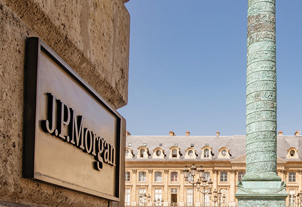 JPMorgan может запустить криптотрейдинг для институциональных клиентов В рамках рыночного подразделения JPMorgan оценивается возможность запуска спотовой и деривативной торговли криптовалютами Подписывайтесь на arkanewsagency