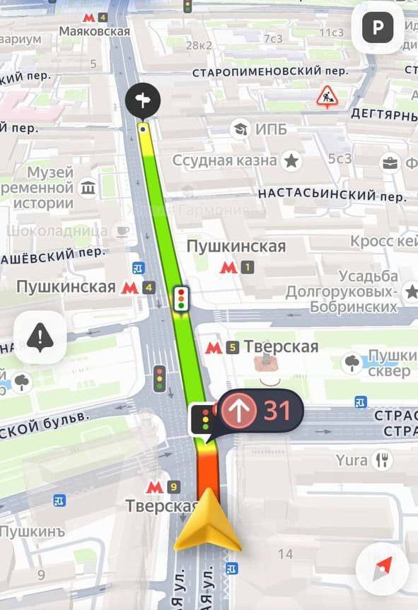 В центре Москвы заработали светофоры нет ничего не отключали просто Яндекс тестирует их интеграцию в Карты Ранее технологию протестили в одном из городов Казахстана а теперь начинают раскатывать и в России Масштабный релиз уже рядом Бэкдор
