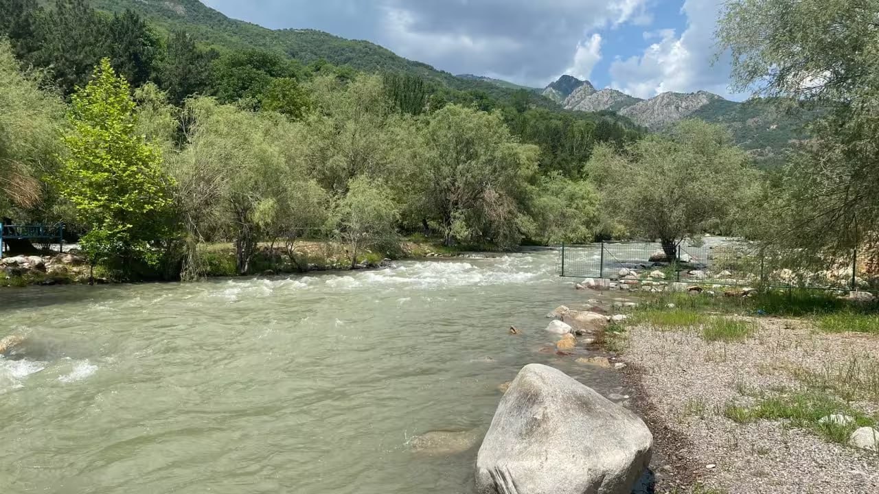 Зелёный климатический фонд выделит 250 млн на устойчивое водоснабжение Узбекистан среди участников Программа охватит девять стран в том числе Узбекистан которые зависят от рек с ледниковым питанием для нужд сельского хозяйства водоснабжения и энергетики   uznews uz ru news 104478 uznews