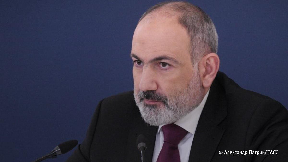 Пашинян заявил, что изменит конституцию Армении, если Конституционный суд не одобрит мирное соглашение с Азербайджаном.