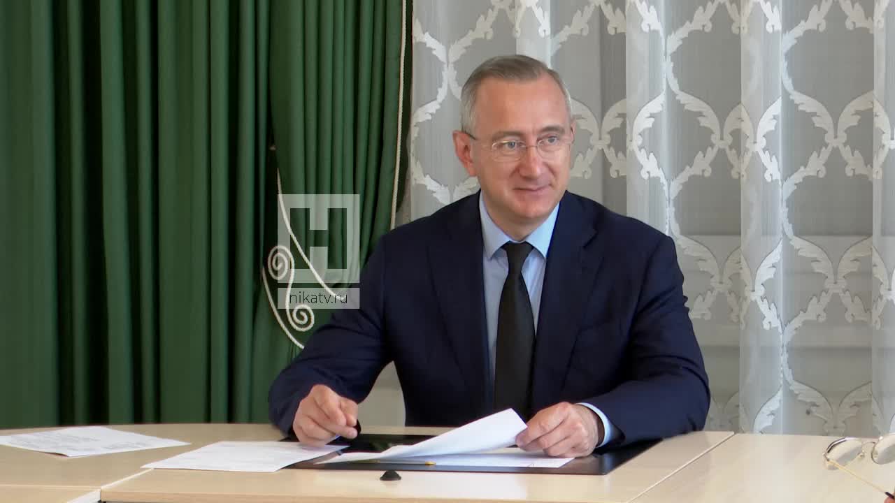 Губернатор Виталий Хоценко обсудил подготовку к зиме и правопорядок на совещании