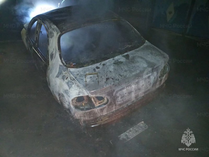 ‼ Спасатели МЧС ликвидировали пожар в Алешкинском округе "Минувшей ночью в Новой Маячке горел легковой автомобиль. В 01:45 пожар был ликвидирован", — сообщили в ГУ МЧС России по Херсонской области. Информация о пострадавших не поступала. ПОДПИСАТЬСЯ НА ТАВРИЮ