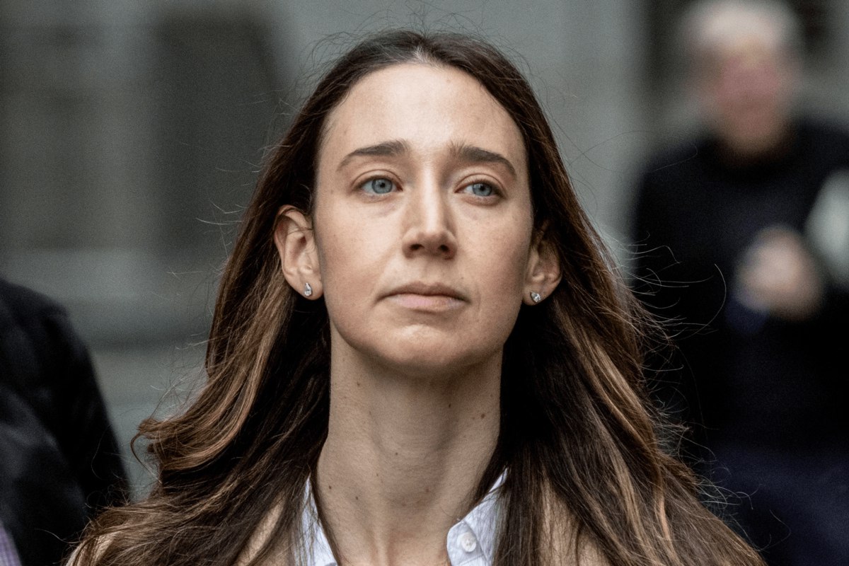 Суд приговорил к семи годам тюрьмы Чарли Джевис основательницу стартапа Frank и участницу рейтинга 30 до 30 американского Forbes в 2019 году В 2021 году Джевис продала стартап JP Morgan за 175 млн но в 2023 году банк выяснил что ему солгали о количестве пользователей vc ru legal 2246526