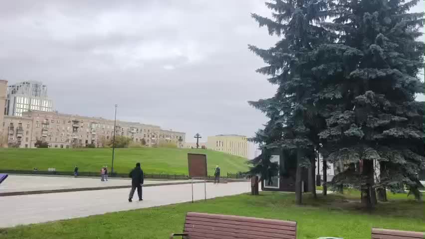 Крестный ход на Поклонной горе собрал более 1500 участников