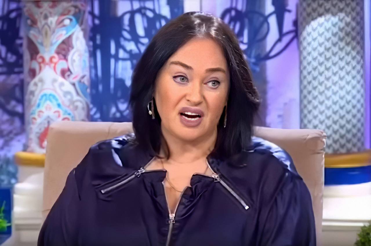 Путин объявил благодарности Ларисе Гузеевой и Розе Сябитовой за многолетнюю добросовестную работу соответствующую пометку внесут в их трудовые книжки Представляем отметку в ТК Амбассадор традиционных ценностей