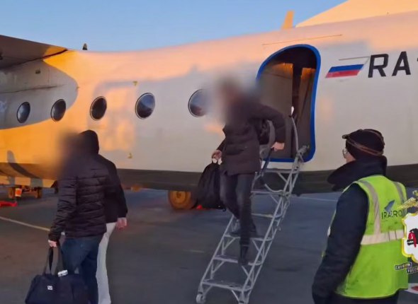 "Теневых банкиров" задержали в Иркутске Фигуранты получили более 35 млн рублей за "обнал" с 2019 года Читать подробнее на сайте...