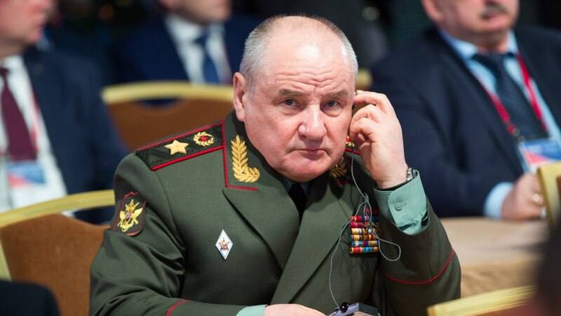 Экс-замминистра обороны РФ Попов госпитализировали из СИЗО Бывший заместитель министра обороны России Павел Попов, проходящий по делу о мошенничестве, был госпитализирован из СИЗО «Лефортово» в городскую больницу. Об этом сообщают прокремлёвские СМИ со ссылкой на его адвоката. Причины перевода в больницу не раскрываются. Подписаться Прислать новость