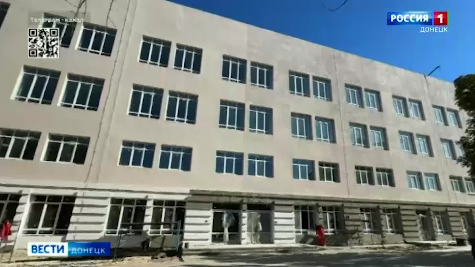 Дворец культуры Молодежный в Мариуполе завершает восстановление
