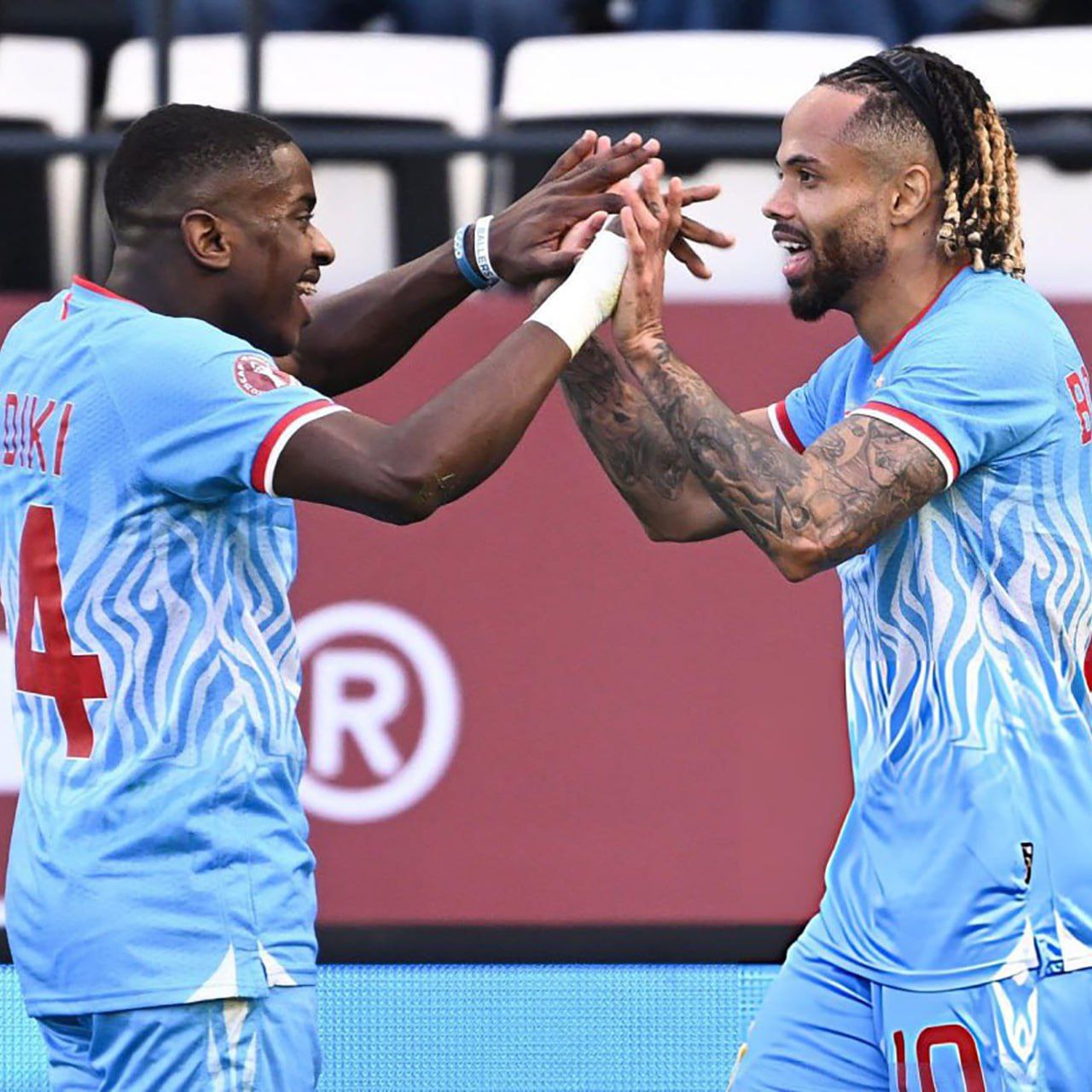 Вингер московского Спартака Тео Бонгонда забил в ворота сборной Бенина и принёс победу национальной команде ДР Конго в стартовом матче группового этапа финального турнира Кубка Африки 2025 1 0