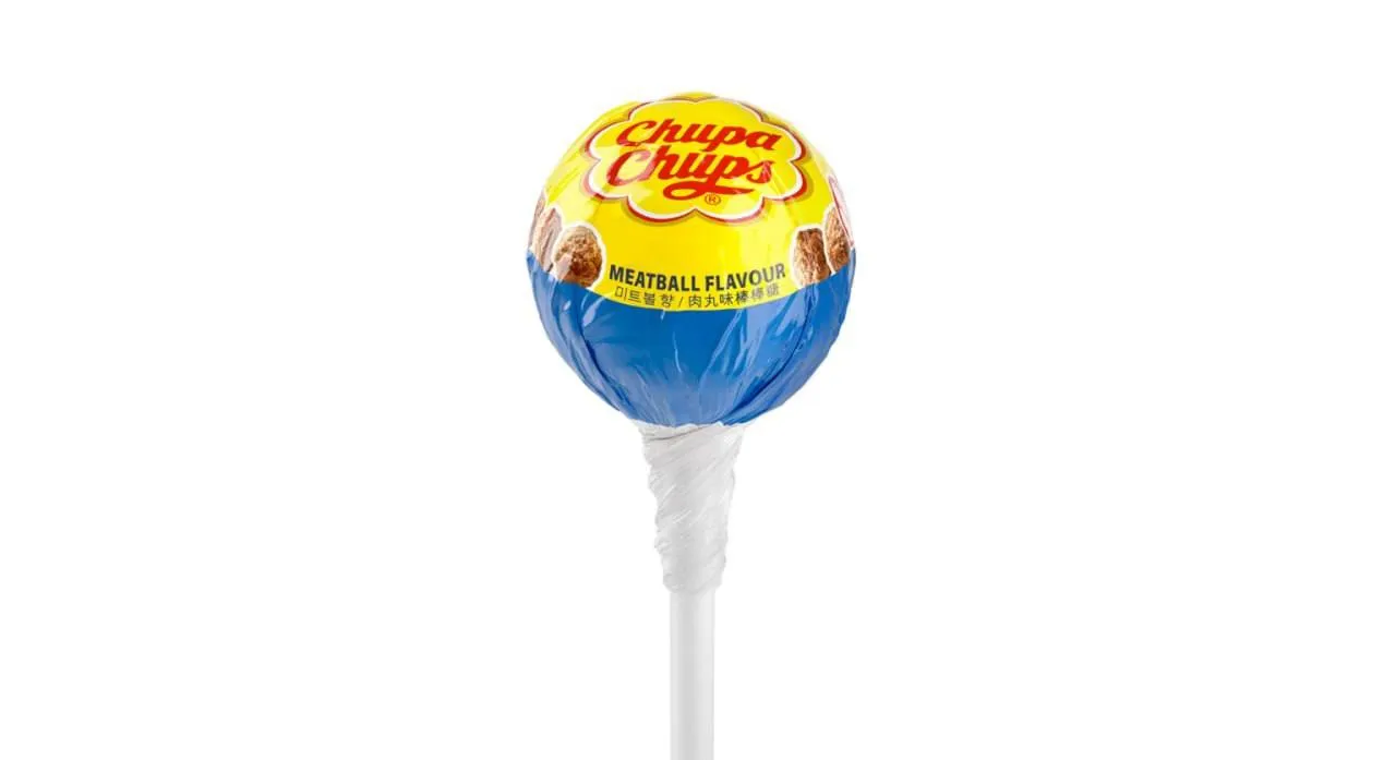 Chupa Chups со вкусом ФРИКАДЕЛЕК из IKEA с брусничным соусом совсем скоро реально появится в магазинах Первоапрельская шутка воплотится в реальность леденцы начнут бесплатно раздавать в магазинах с июня Пробовать на свой страх и риск