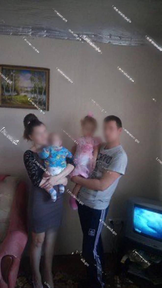 В Петербурге семейную пару отправили в колонию за совместные истязания и изнасилования маленькой девочки в рамках чудесной восточной сказки 32 летняя Анастасия Павлова и султан её сердца 32 летний харып из Самарканда Сохибжон Худайкулов признаны виновными в насилии над 10 летней дочерью Анастасии Об этом деле мы писали еще летом 2023 года Всё вскрылось когда у девочки случился приступ панкреатита и она была экстренно госпитализирована в реанимацию При осмотре были зафиксированы многочисленные травмы побои и следы сексуального насилия Павлова получила 12 лет колонии общего режима Худайкулова осудили на 24 года Такие большие сроки говорят о том что творили они настоящую жесть к сожалению Надеемся что девочка сможет это преодолеть и жизнь у неё сложится Подписаться