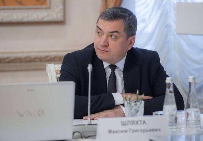 Глава управления физкультуры и спорта воронежской мэрии уходит на службу в СВО Максим Шляхта подписал контракт с Министерством обороны. Исполнять обязанности руководителя будет Галина Лангавая. Причины кадровых изменений пока неизвестны, но вызывает большой интерес. Подписаться