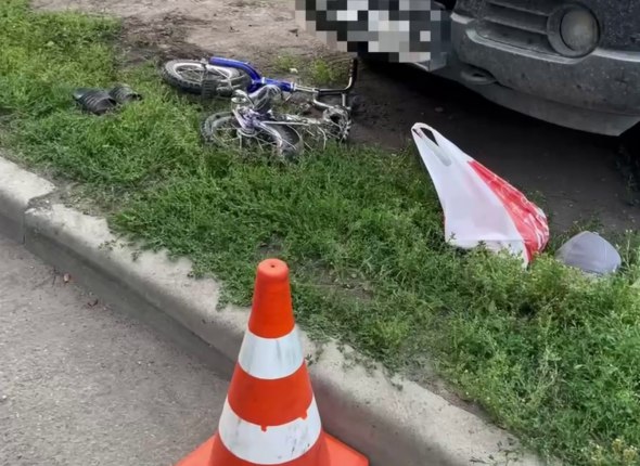 В Ангарске женщина за рулем иномарки сбила 4-летнего ребенка во дворе Мальчик находился на обочине    Читать подробнее на сайте...