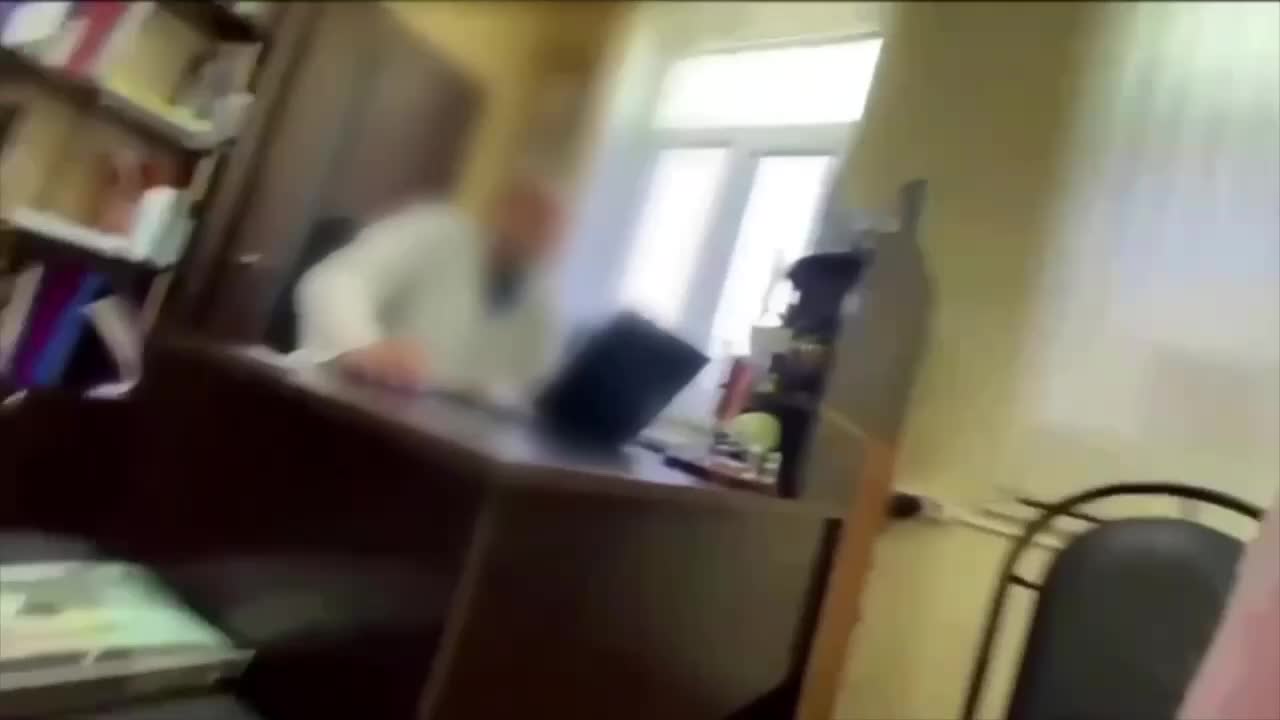Снижение числа клиник, проводящих аборты, вызывает общественное недовольство в Омской области и Калужской
