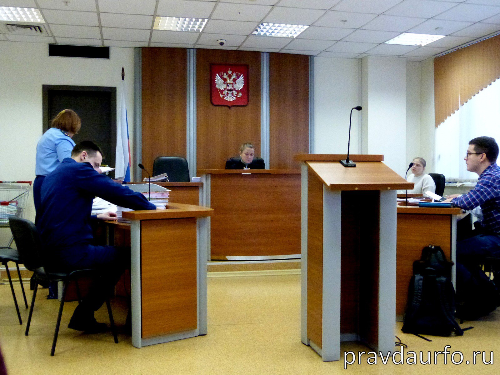 Власти Нижневартовска взыскивают десятки миллионов с арендаторов нелегального шламохранилища. Иски к «АльфаСпецПрому» поступили в арбитраж Югры. Подробнее на «Правде УрФО»