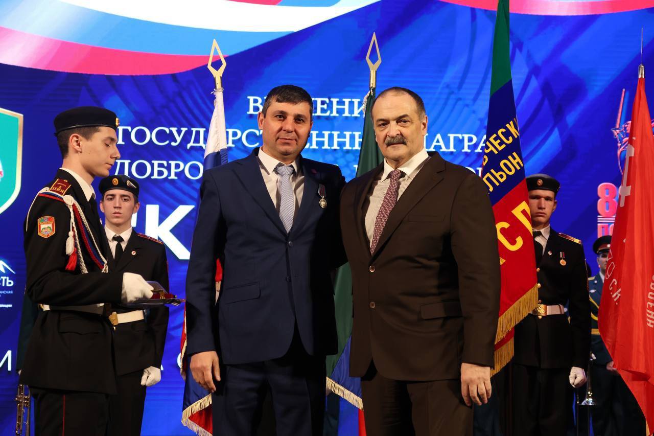 Табир Маликов назначен и.о. главы Буйнакского района Дагестана Ранее Маликов был первым заместителем постоянного представителя республики при Президенте РФ, командовал добровольческим батальоном «Каспий» и войсковой частью в Гудермесе, а также работал советником главы Дагестана. Telegram-канал главы РД Сергея Меликова #Кадры