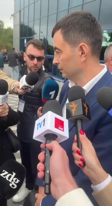Влад Плахотнюк задержан и обвинен по четырем ордерам на арест